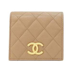 CHANEL Cream Wallet